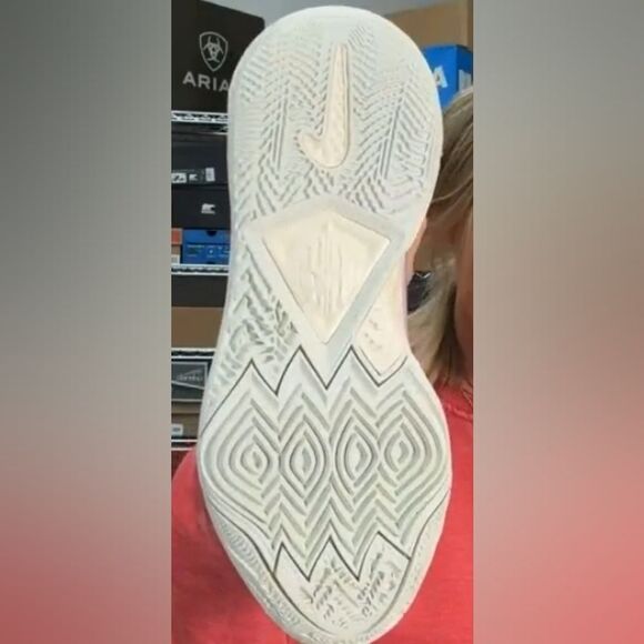 NEW NIKE 10.5 KYRIE 8 ASW PINK FOAM SNEAKERS ZOOM TENNIS SHOES 9 NWT IN BOX NIB - Picture 3 of 16